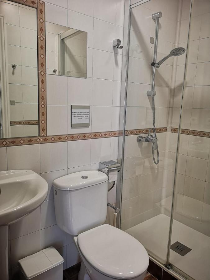 Hostal Costa De La Luz Conil De La Frontera Ngoại thất bức ảnh