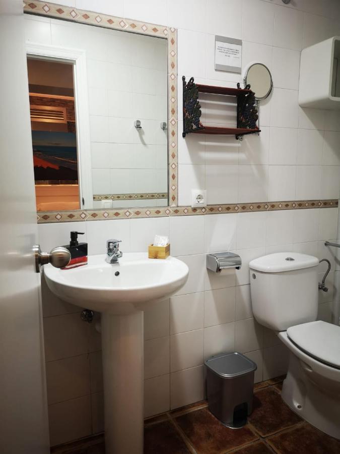 Hostal Costa De La Luz Conil De La Frontera Ngoại thất bức ảnh