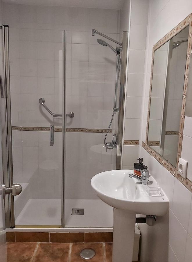 Hostal Costa De La Luz Conil De La Frontera Ngoại thất bức ảnh